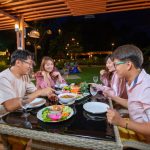 Phanomrung Puri Boutique Hotels and resorts : ห้องอาหารบาราย