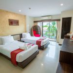 Phanomrung Puri Boutique Hotels and resorts : ห้องซูพีเรียร์เตียงคู่ มีระเบียง