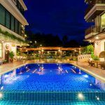 Phanomrung Puri Boutique Hotels and resorts : สระว่ายน้ำ